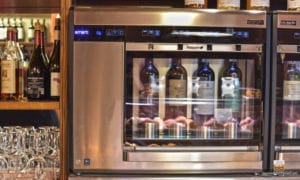 spillatore vino professionale per la cantina de le pizzeria caffe le logge